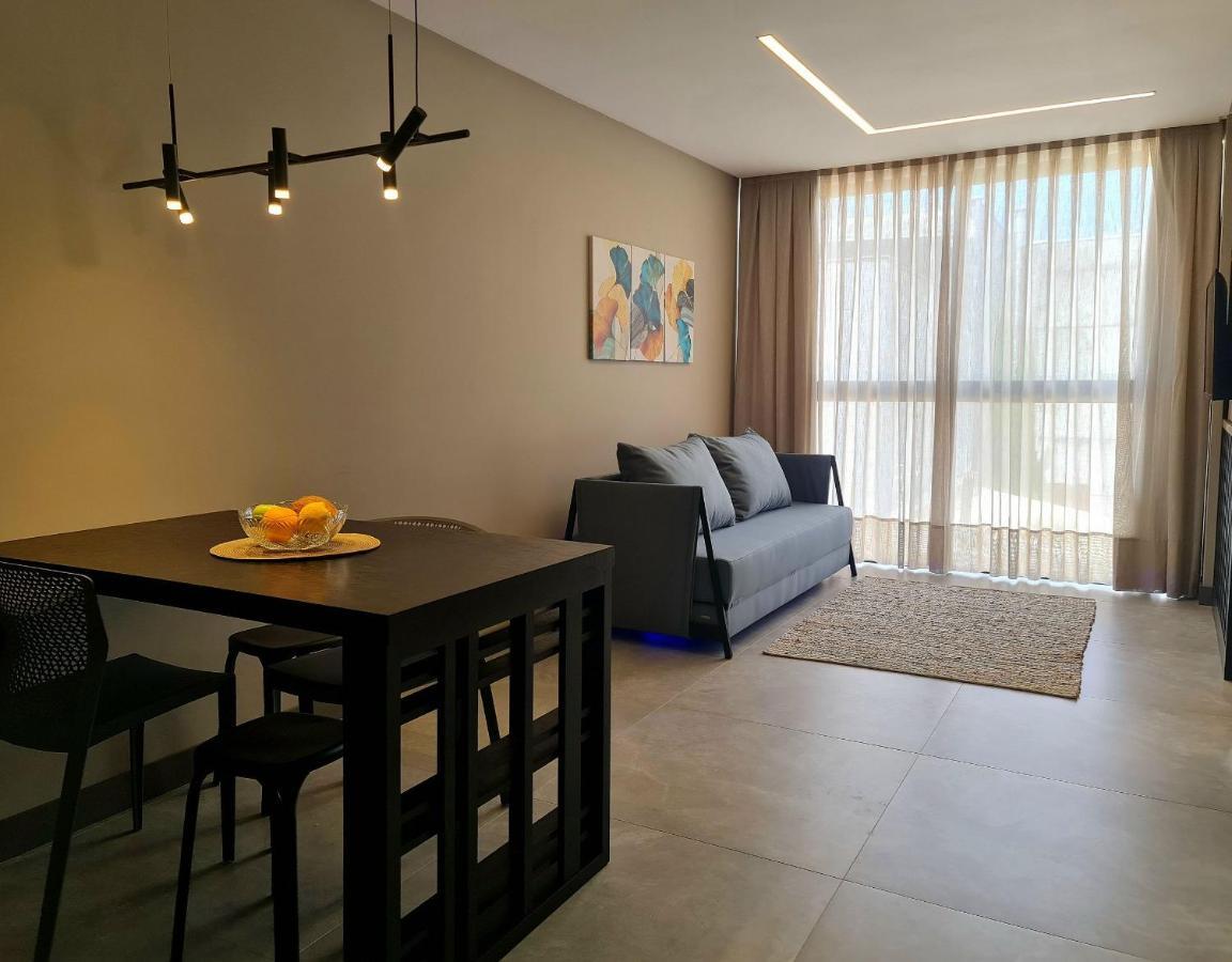 Ferienwohnung Seasons Bc Balneário Camboriú Exterior foto
