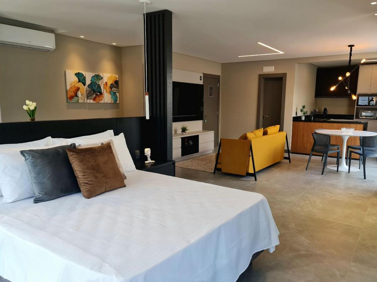 Ferienwohnung Seasons Bc Balneário Camboriú Exterior foto